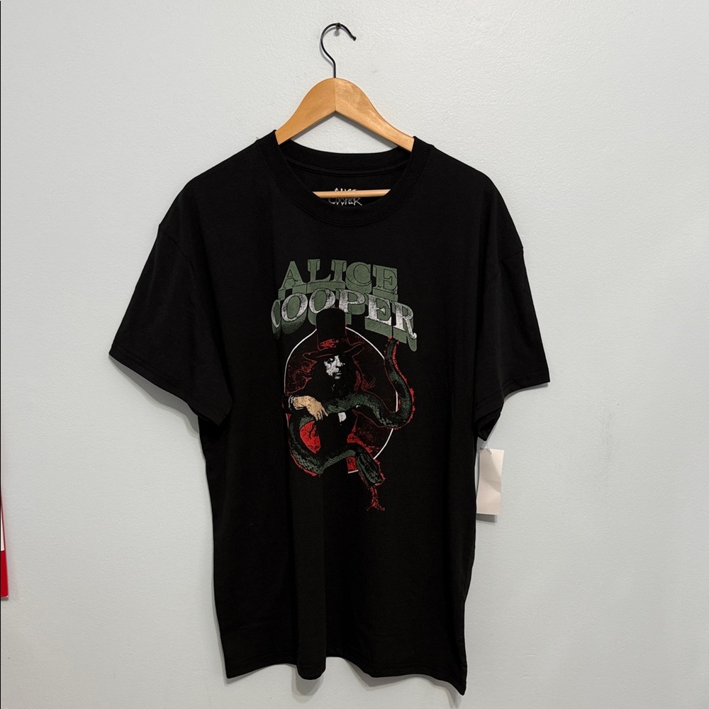 Alice Cooper Black Graphic Tee